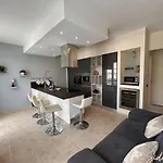 Апартаменты Lakeside View Колико